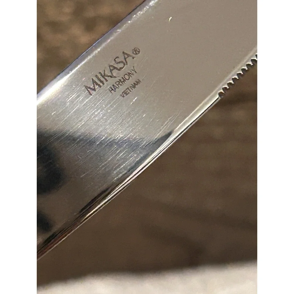 Mikasa Harmony 5 pc Flatware Set 18/10 Stainless 2 Knifes 3‎ Spoons